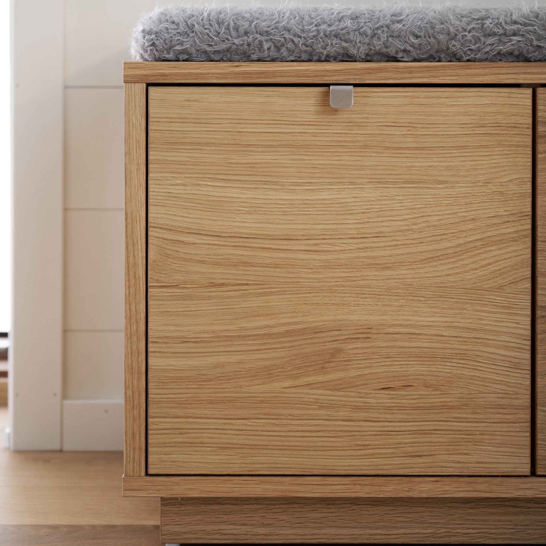 Confetti 70 cm penkki - Lampaantalja päällisellä - Image 27