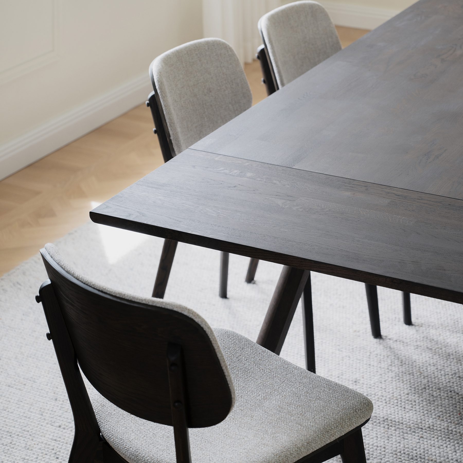 Clapperton ruokapöytä 220 x 95 cm - Image 30